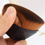 Reversus™ Foundation Brush